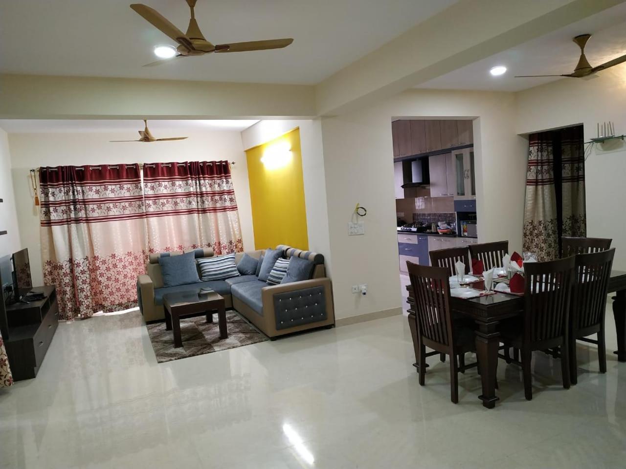 Entire 3 Bhk Corporate Service Manyata Tech Park Hebbal Apartment